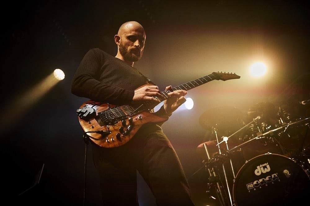 Guitariste près de Alsace